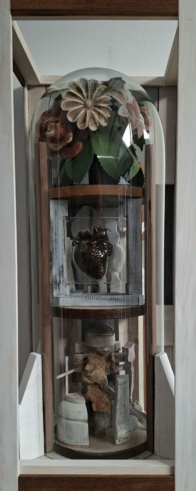Image of The Gift from Mr W and Other Questions by Graham Gingles RUA