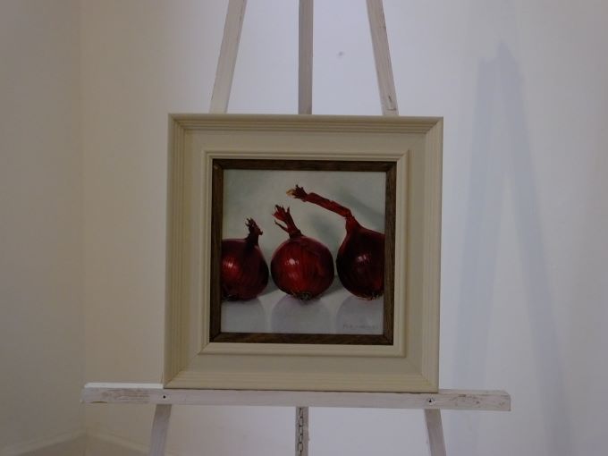 3 Red Onions